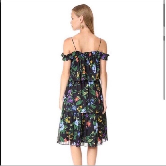 Club Monaco Oversized Silk‎ Lined Tiered Floral Stretch Navy Dress, Size 4 or 6 - Picture 3 of 15